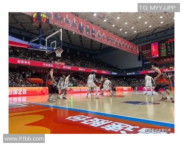山东男篮成功晋级半决赛，战胜江苏男篮！